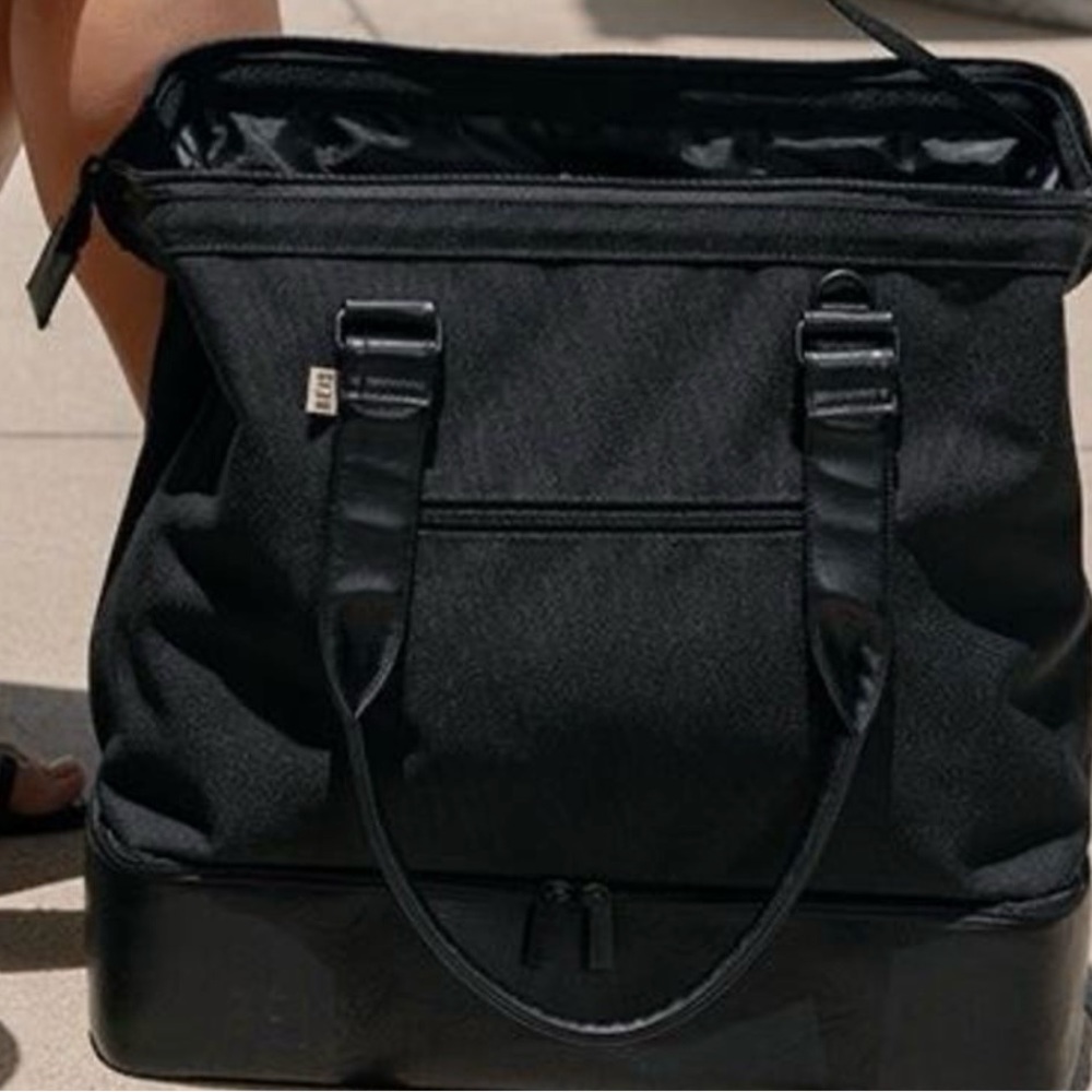 Beis Weekender Bag - image 3